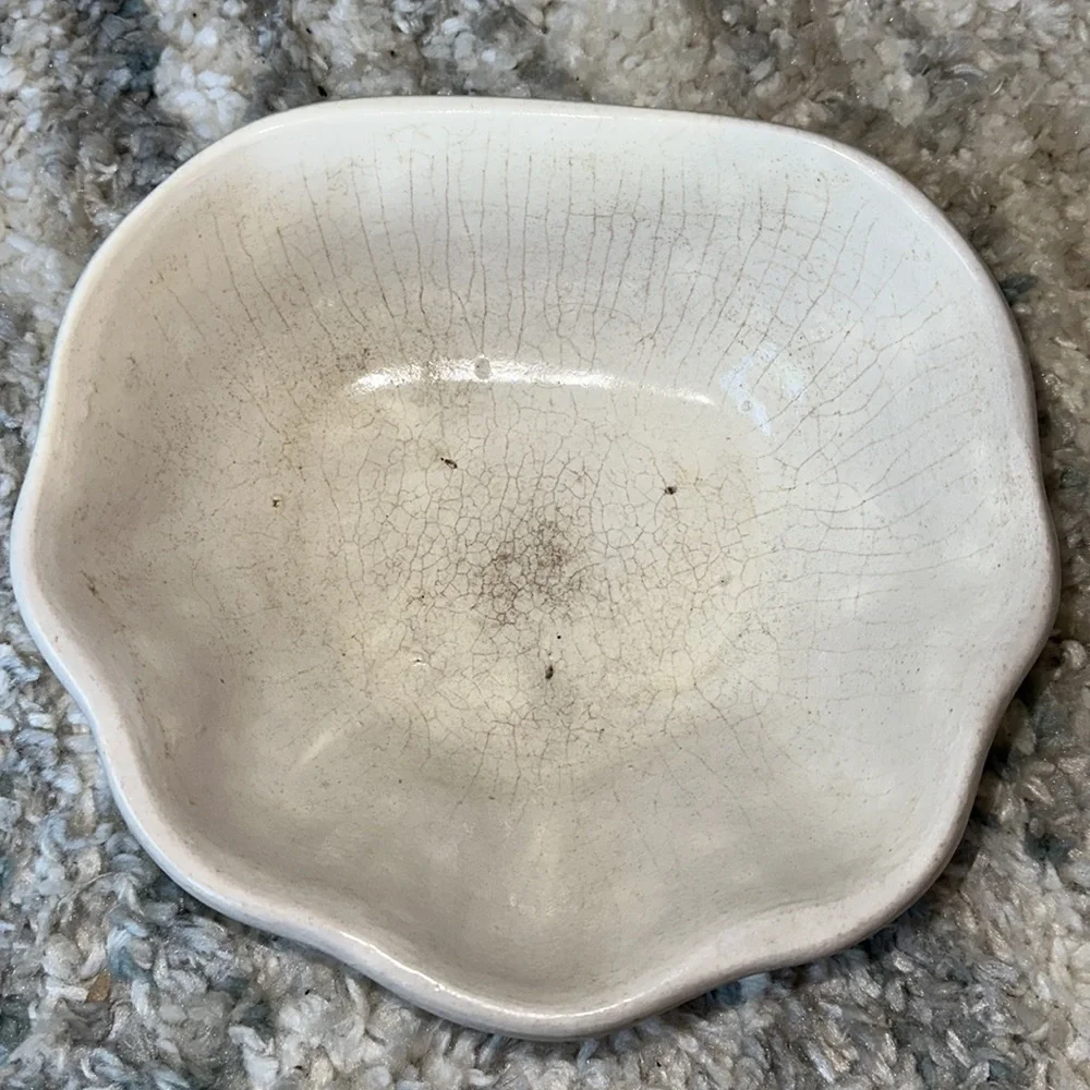 Large‎ Ceramic Seashell Bowl